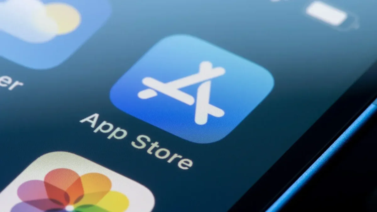 Apple Uzdarbis Is App Store