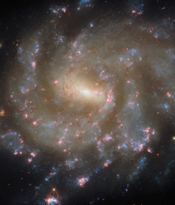 3807 Galaktika Ngc 685 Nuostabūs Hubble Tele