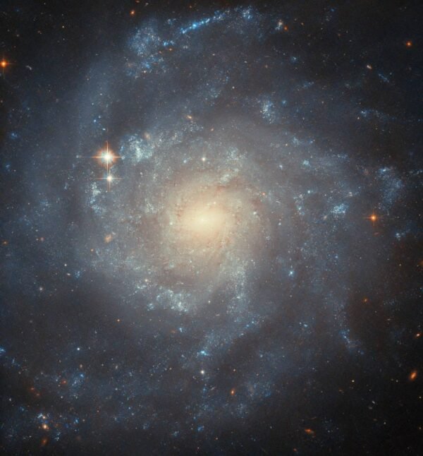 3868 Spiralinė Galaktika Ngc 5668 įspūdinga