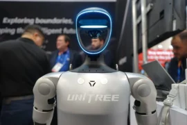 Kinija Pristato Humanoidinį Robotą R1 Už 5900 Dolerių