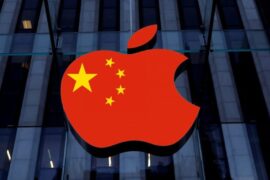Petras Navarro: Apple Gamyklų Perkėlimas Iš Kinijos Tęsiasi Kaip Muilo Opera