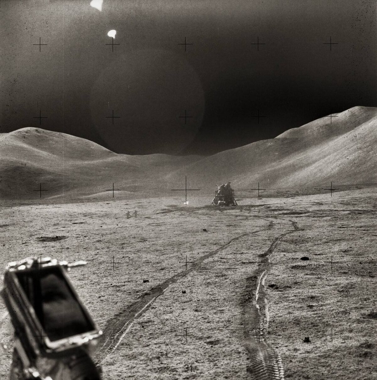 3254 Apollo 15 Pirmoji Misija Su Mėnuleigiu