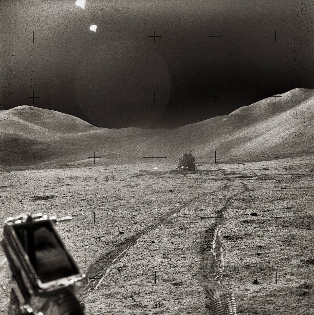 3254 Apollo 15 Pirmoji Misija Su Mėnuleigiu