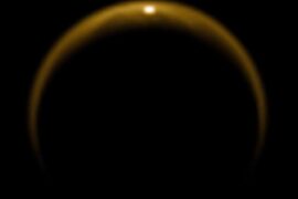 3966 Saulės Spinduliai Atspindi Titano Metano