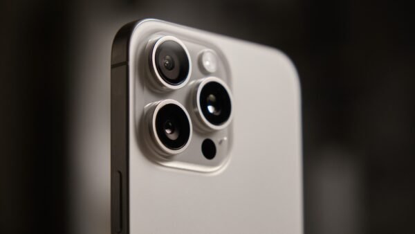 4921 Apple Pristato Unikalią Fotomatricą Būsi