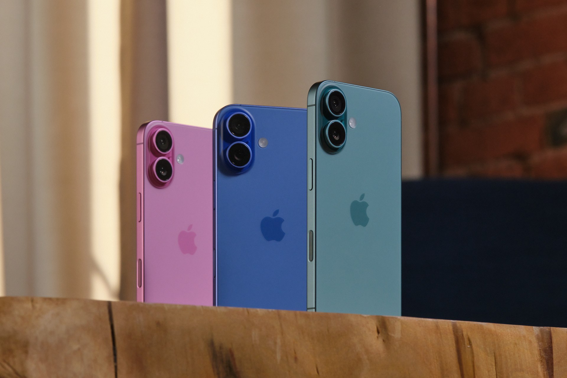 5010 Apple Keičia Iphone Išleidimo Grafiką Nuo 2027 Metų