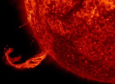 3372 Saulės Vainiko Masės Išmetimas Ir Jo Poveikis