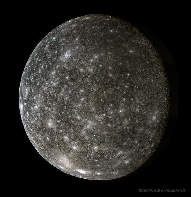 3374 Callisto Jupiters Icy Moon Captured In Detail By Voyager 2