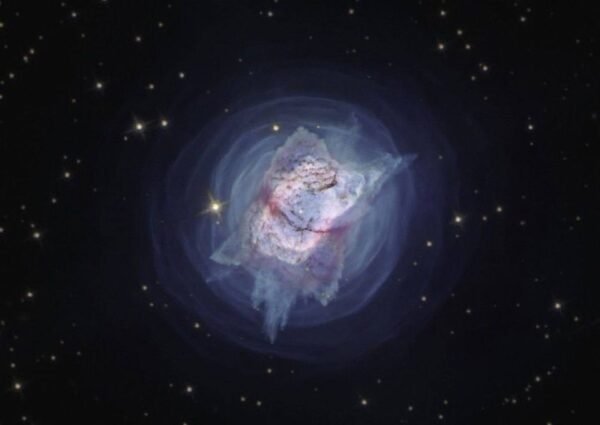 4058 Planetarinės ūko Ngc 7027 Paslaptys