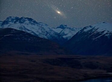4152 Andromedos Galaktika Virš Pietų Alpių Viršūnių Naujojoje Zel