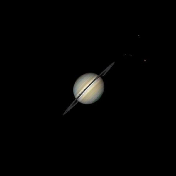 4154 Įspūdingi Saturno Ir Jo Palydovų Vaizdai Dėmiano Pičo Akirat