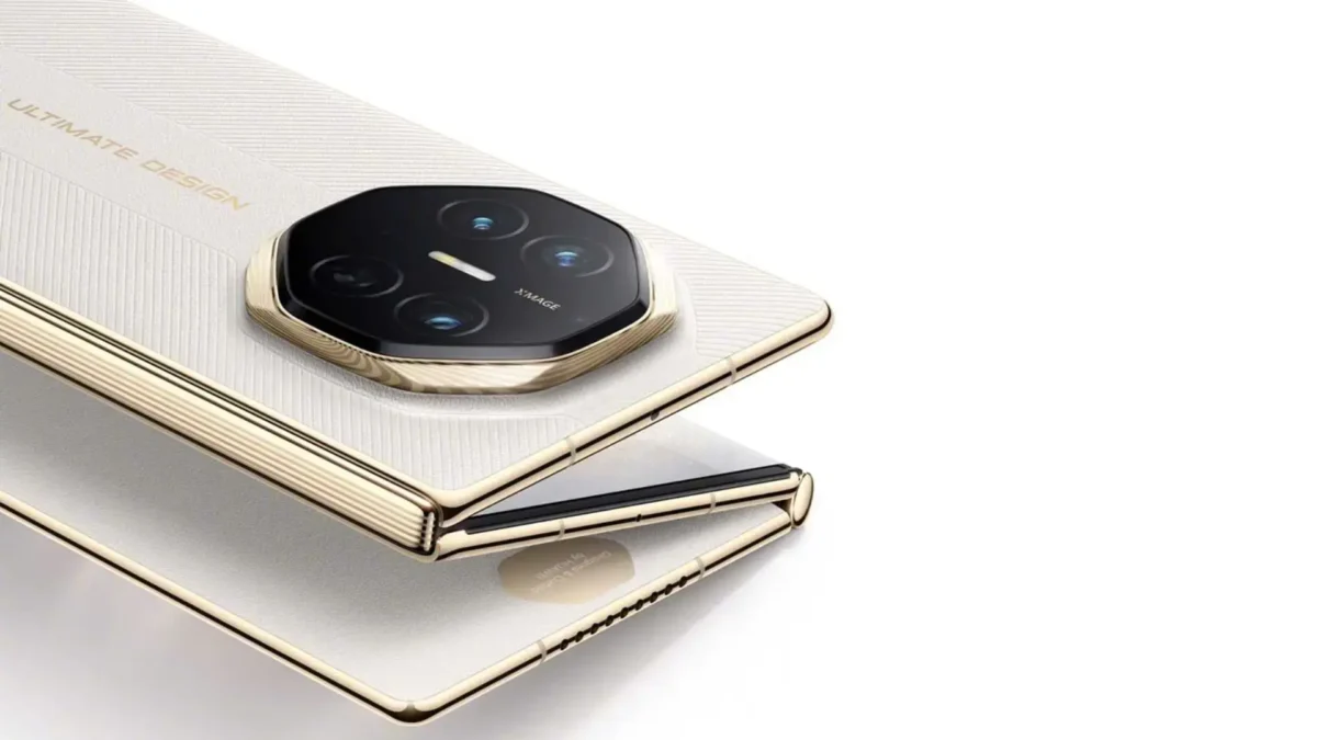 Huawei pristato patobulintą Mate XTs su trigubo sulenkimo ekrano technologija