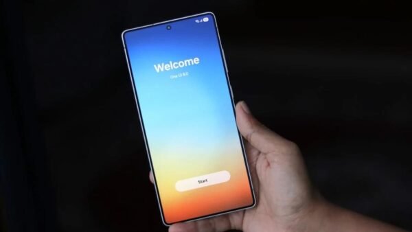 Samsung telefonų problemos po One UI 8 atnaujinimo