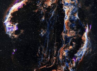 3439 Senovinės žvaigždės Liepsnojanti Arka Cigno Kilpa