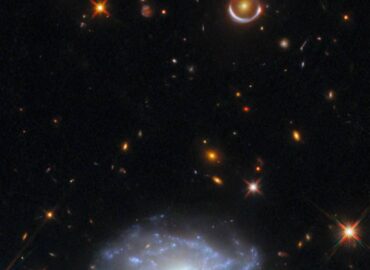 4282 Hablo Teleskopas Užfiksavo Einšteino žiedą Hydros žvaigždyne