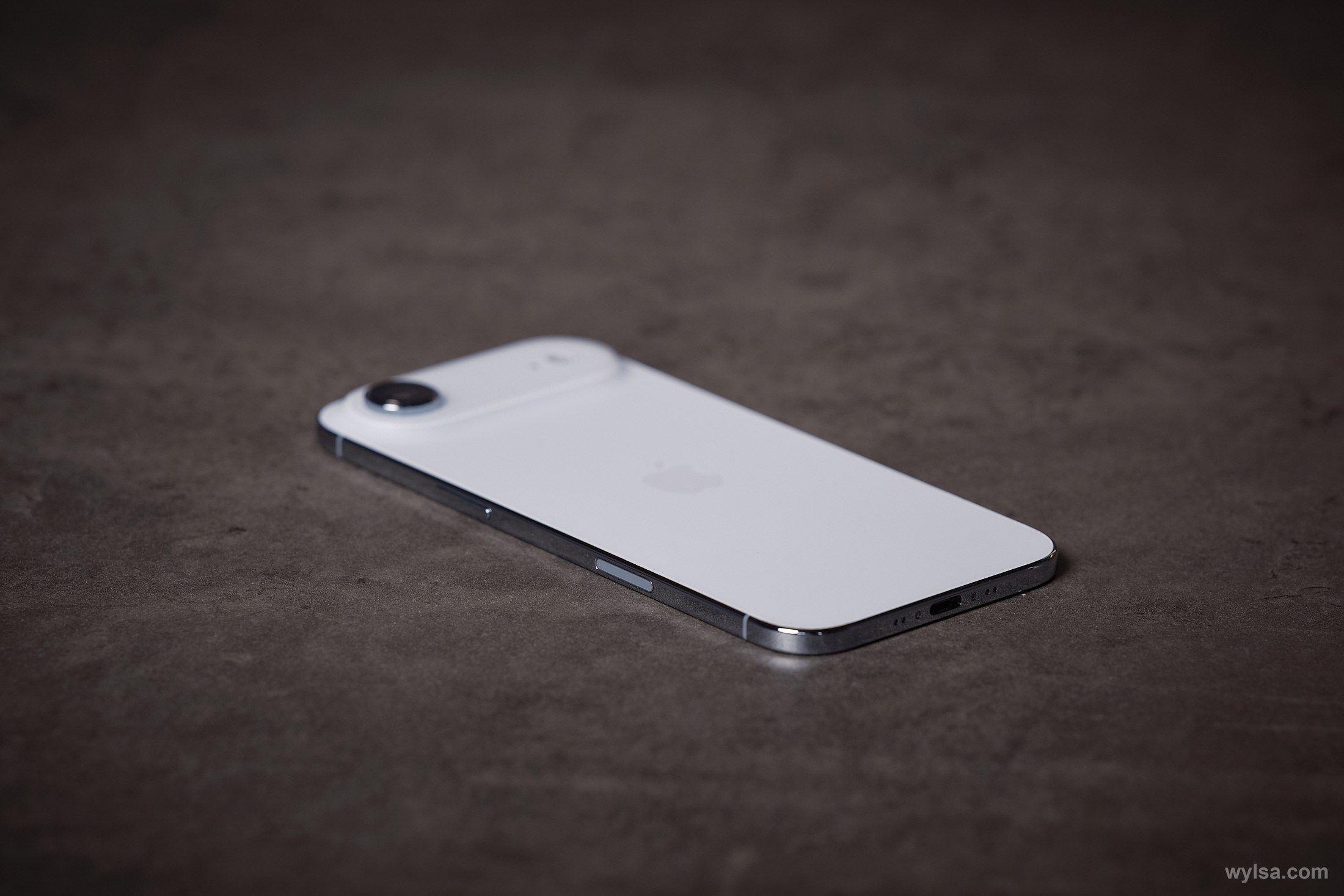 5718 Apple Mažina Iphone Air Gamybą Dėl Mažų Pardavimų