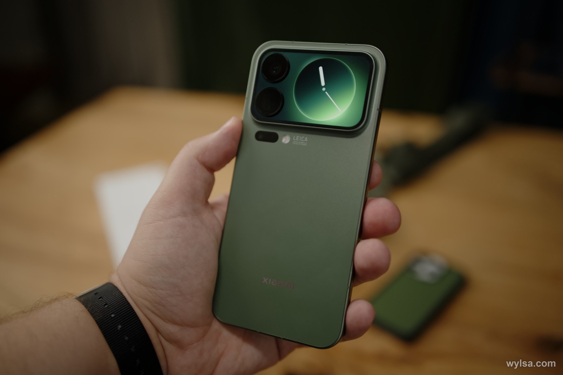 5776 Xiaomi 17 Pro Max Naujovės Ir Plastikinė Nugarėlė