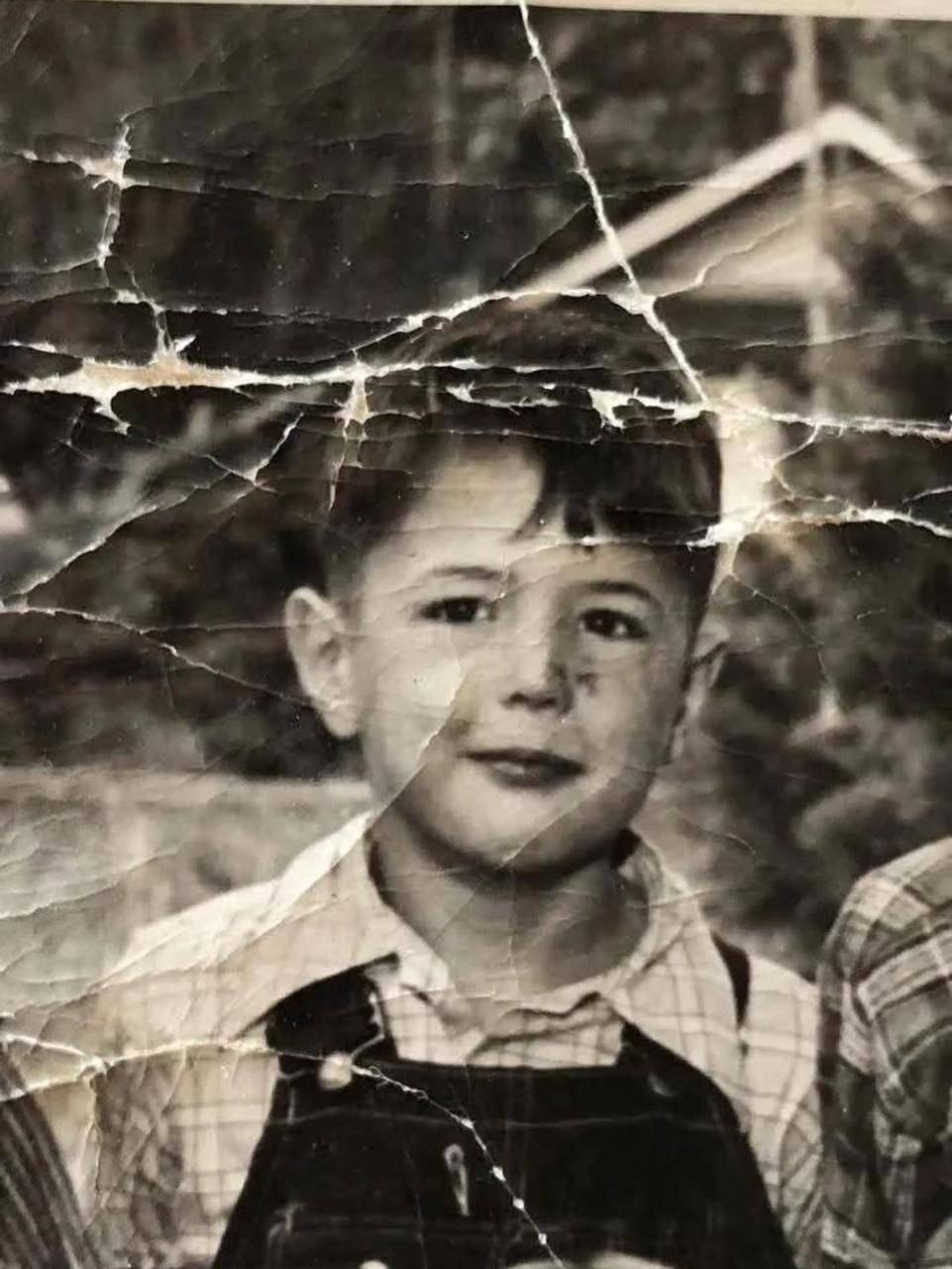 826 Atgaivinkite Senas Nuotraukas Naudodamiesi Seedream įrankiu