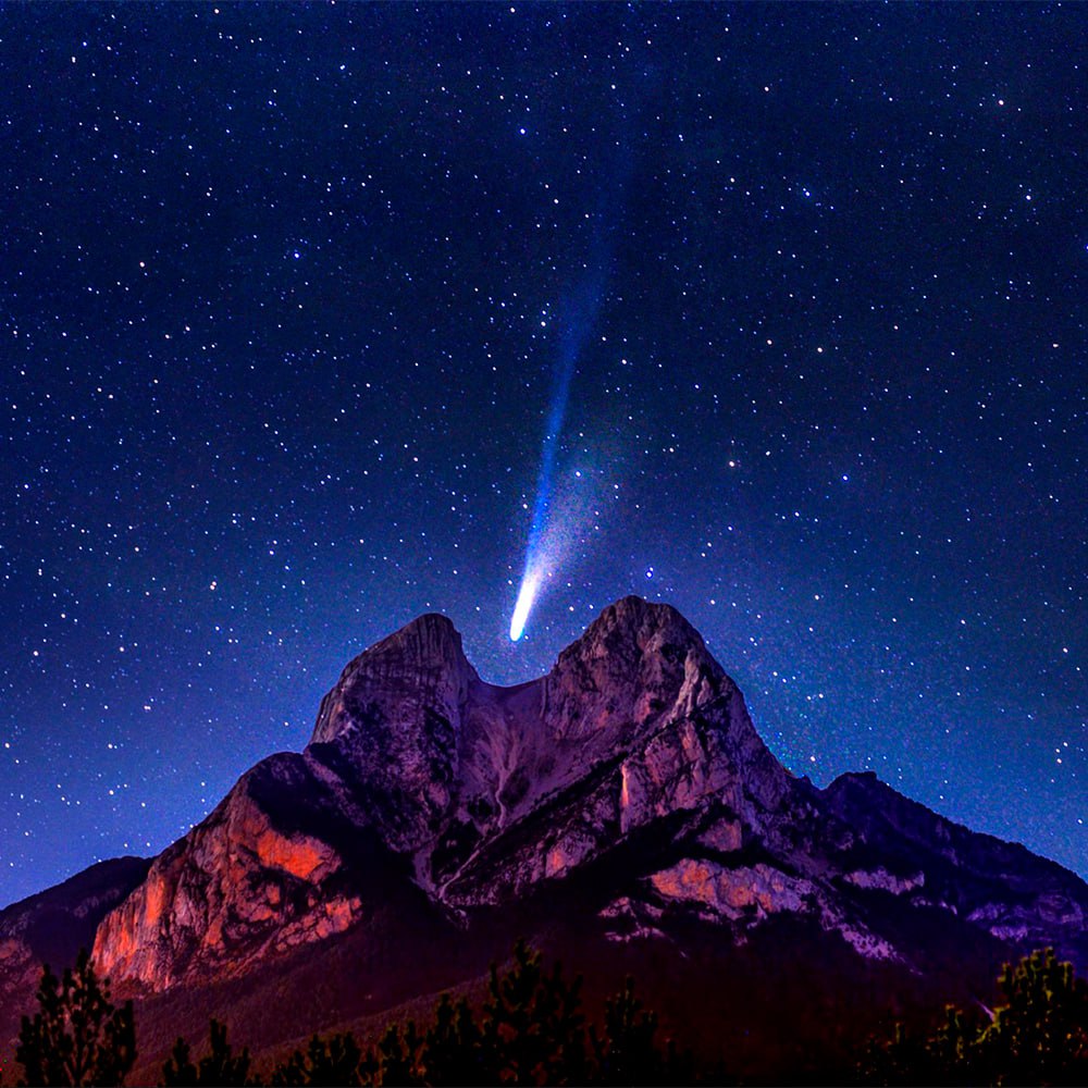 10093 Kometa Lemmon Virš Pedraforkos Kalno Ispanijoje