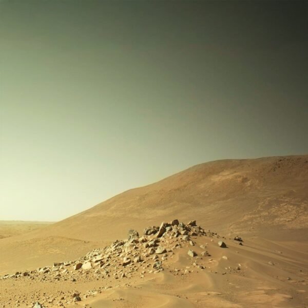10106 Įspūdinga Marso Peizažo Nuotrauka Iš Curiosity Roverio