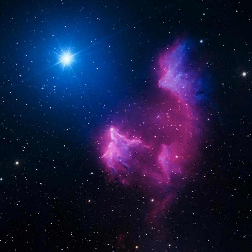 10122 Ic 63 Kasiopejos šmėkla Danguje