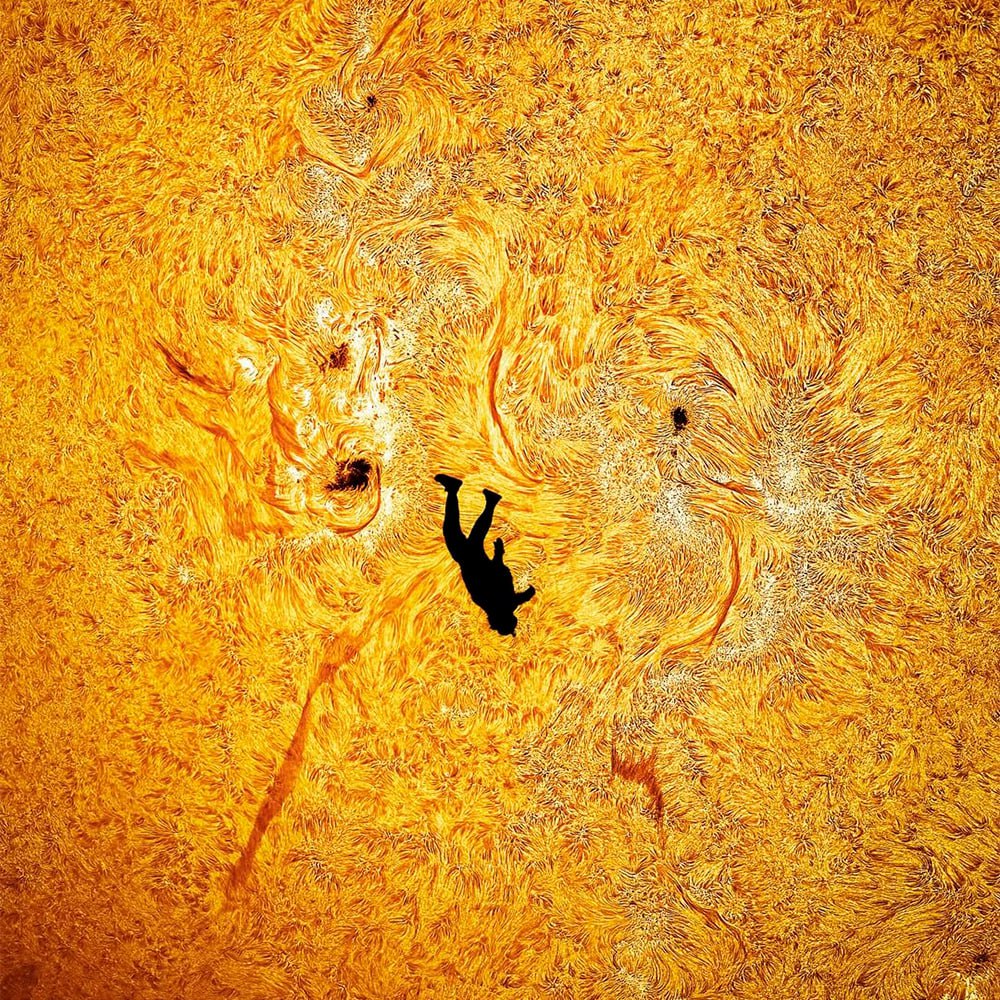 10131 Įspūdingas Nuotraukos Kadras Su Parašiutininku Saulės Fone