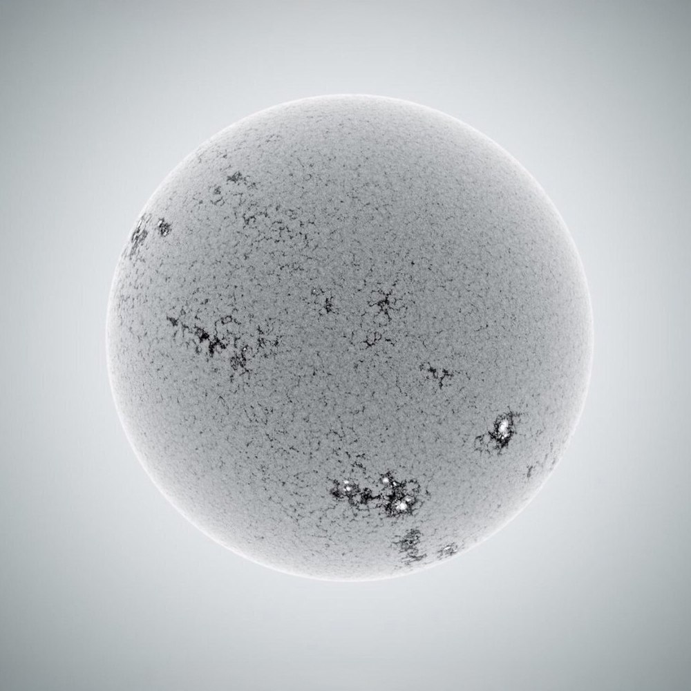 10167 Baltoji Saulė Kalcio Spektro Linijos Tyrimai