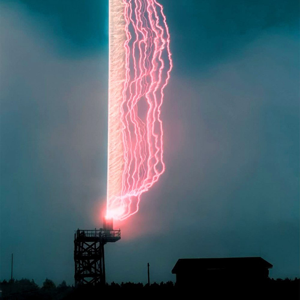 10192 Mokslininkai Sukūrė Dirbtines žaibas Valdomomis Raketomis