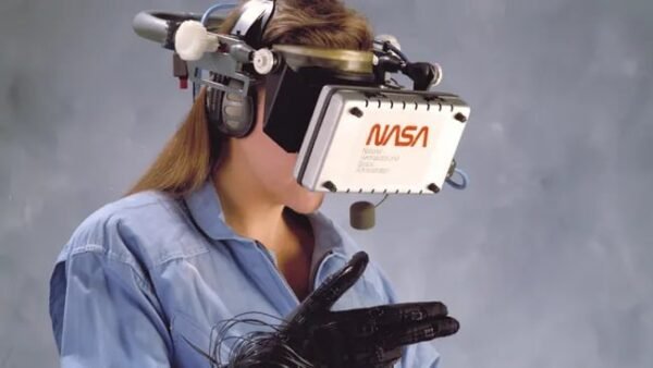 10600 Virtualios Realybės Technologijos Padeda Astronautams įveikt