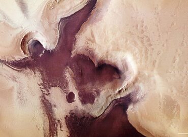 10657 Nauji Radarų Duomenys Abejoja Skysto Vandens Buvimu Po Marso