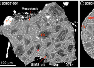 1144 Kinijos Mokslininkų Atradimai Apie Meteoritų Vandenį Mėnulyj