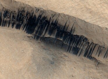 1158 Marso šlaitų Tamsiosios Linijos Atskleidžia Planetos Paslapt