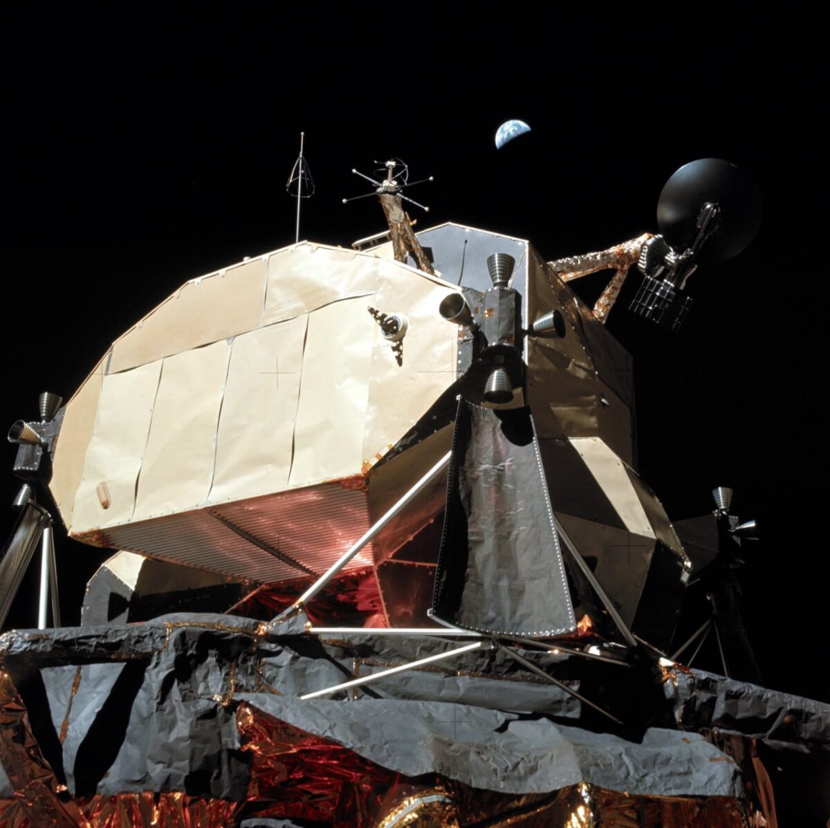 Apollon-17 misija ir Žemės vaizdas iš kosmoso 1972 metais