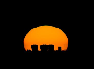 2136 Stebėjimas Paranal Kalno Horizonte Du Kartus Per Metus