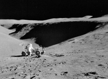 2161 Unikalios Hadlio Kanjono Nuotraukos Iš Žemės Orbitos Ir Mėn