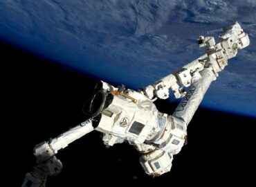 2166 Kanadarm2 Ir Jo Vaidmuo Tarptautinėje Kosminėje Stotyje