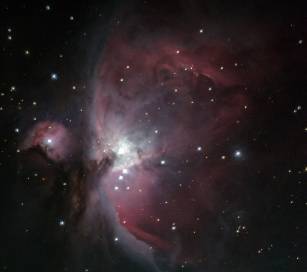 2174 Astrofotografijos Iššūkiai Giluminių Kosminių Objektų Vaizd