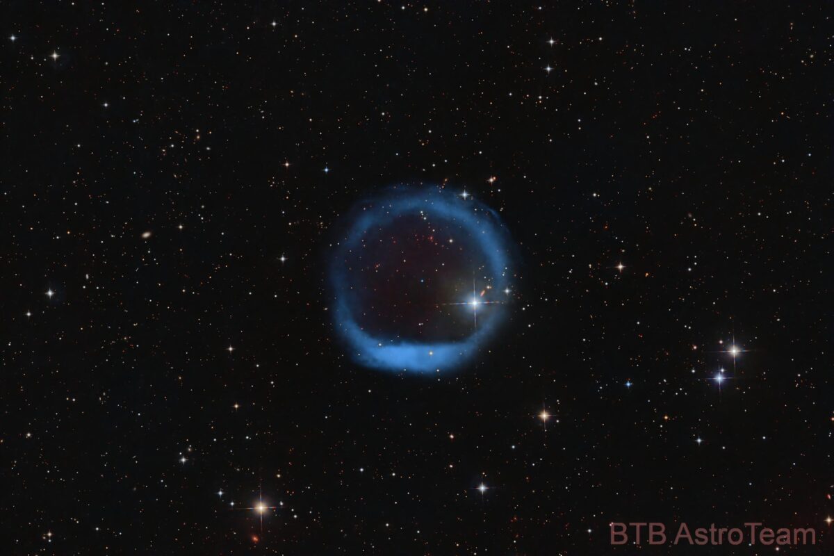 2925 Paslaptingoji Jacoby 1 Planetinė ūkas žvaigždyne Volopas