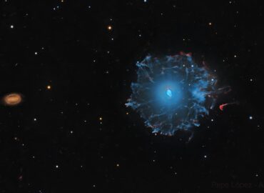 2927 Įspūdinga Cats Eye ūko Struktūra Ir Jos Centrinė žvaigždė