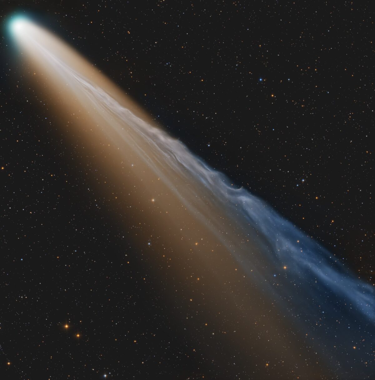 Kometa C/2025 A6 (Lemmon) artėja prie Saulės sugrįžimo