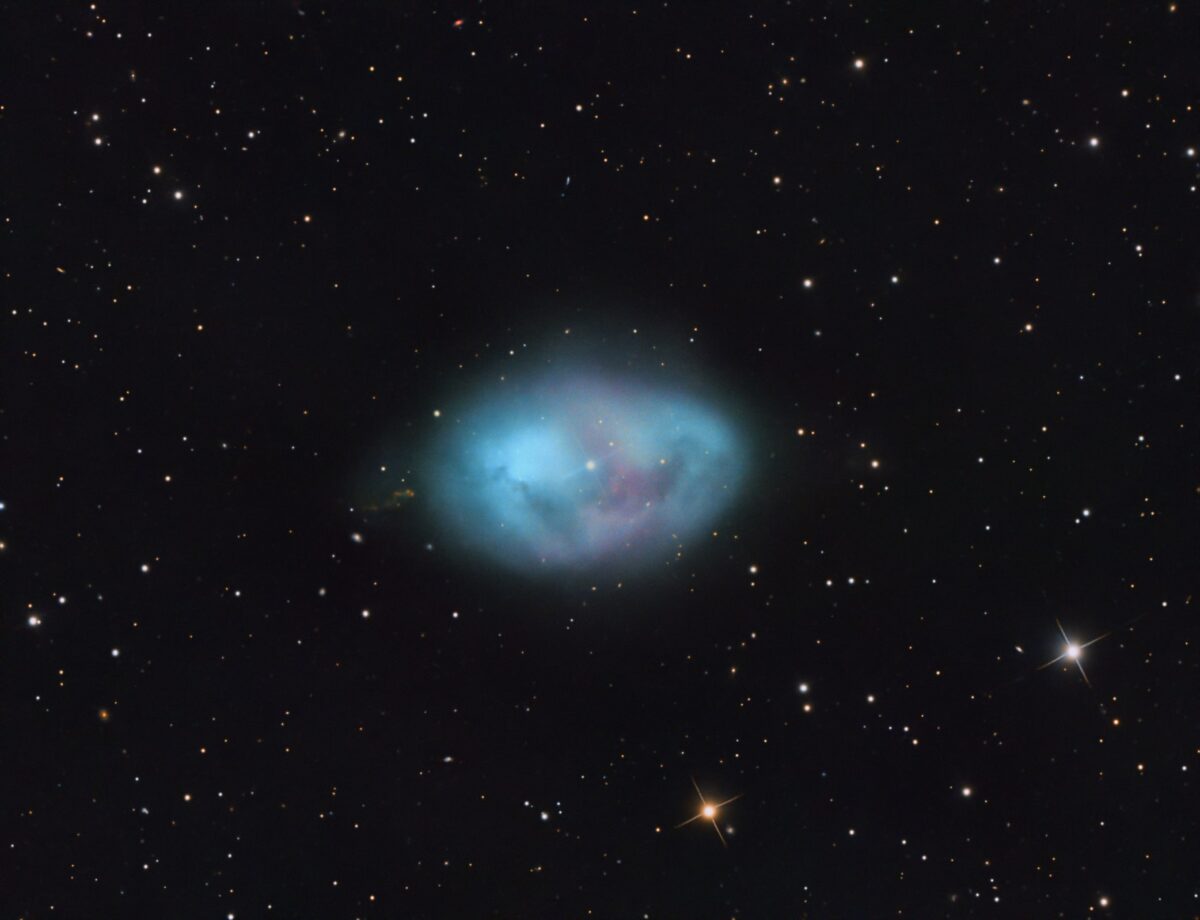 2988 Planetarinė ūkas Ngc 1360 Du Baltieji Nykštukai Ir Jų Unika