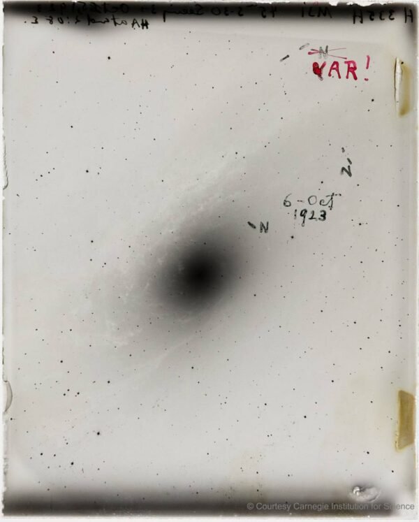 3493 Kaip Edwin Hubble Atradimas Pakeitė Mūsų Supratimą Apie Visa
