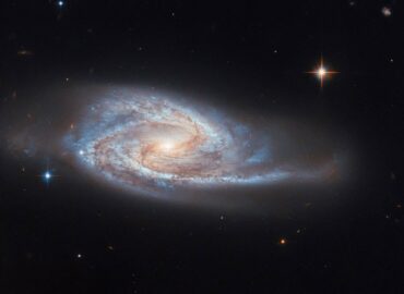 4402 Galaktika Ugc 3478 Su Aktyviu Branduoliu