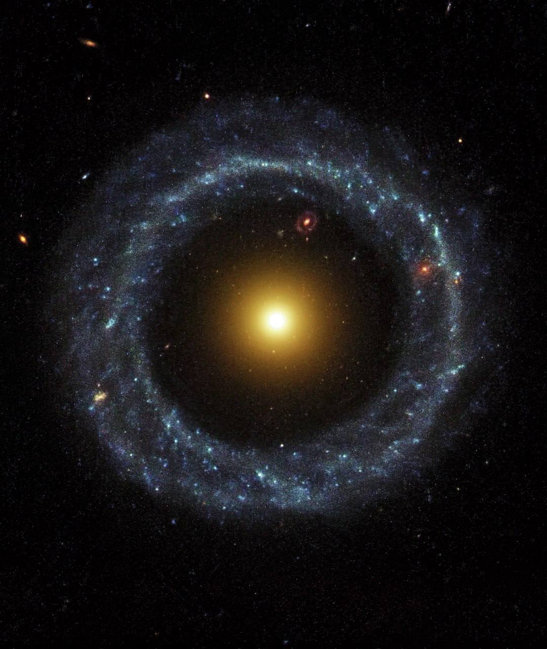 4514 Neįprasta Galaktika Objekto Hoga Platybėse