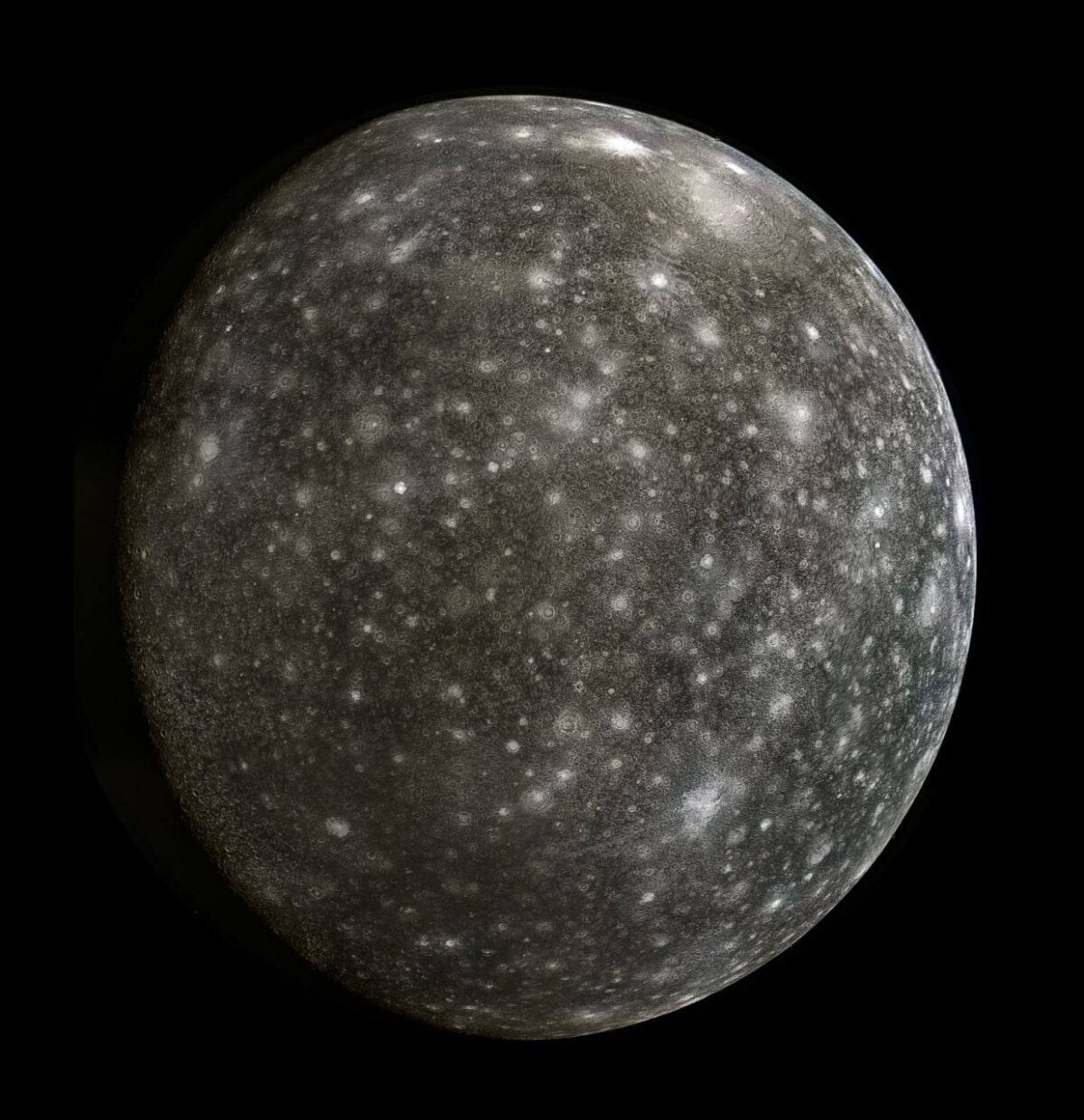 Jupiterio palydovas Kalisto: NASA dienos nuotrauka