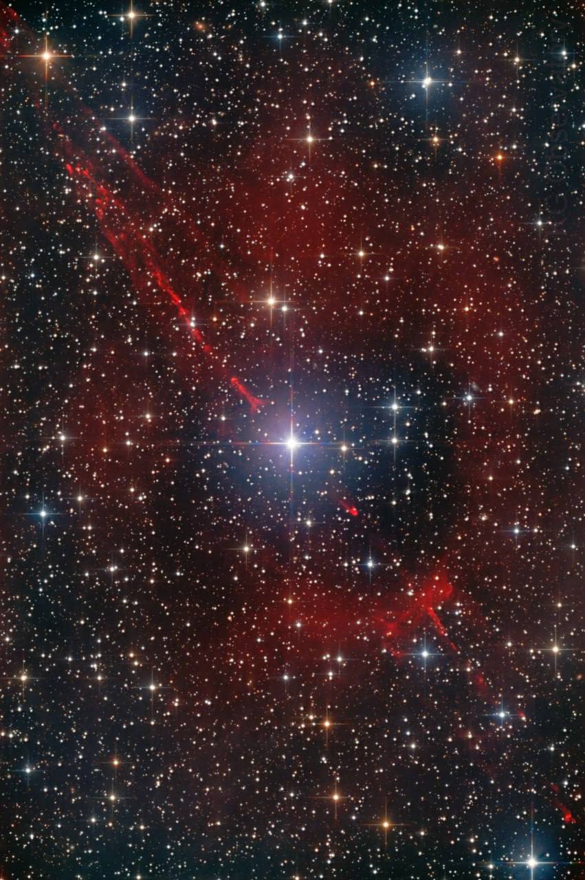 4519 Dviejų žvaigždžių Sistemos Kx Andromedoje įdomybės