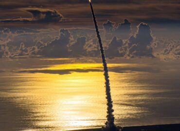 4561 Atlas V Raketos Startas Su Project Kuiper Palydovais