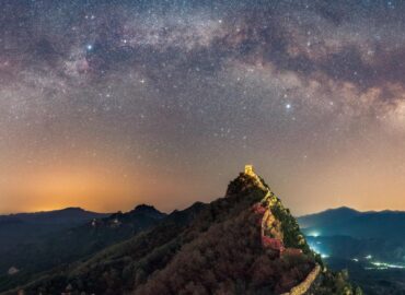 10233 Paukščių Takas Ir Didžioji Kinų Siena Du Pasaulio Stebuklai