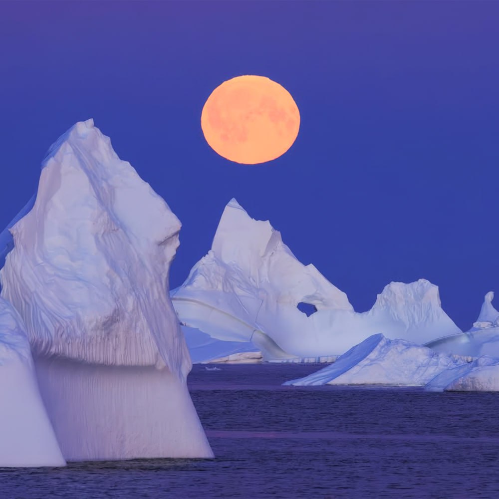 10253 Mėnulio Pakilimas Virš Grenlandijos Ledynų