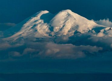 10303 Didysis Elbrusas Gamtos Stebuklas Ir Iššūkis Alpinistams
